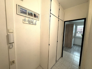 Prodej bytu 1+1 v osobním vlastnictví 38 m², Děčín