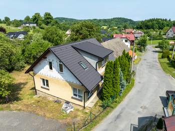 Prodej domu 380 m², Pozděchov