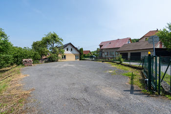 Prodej domu 380 m², Pozděchov