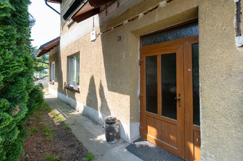 Prodej domu 380 m², Pozděchov