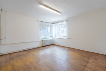 Prodej domu 380 m², Pozděchov