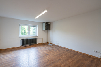 Prodej domu 380 m², Pozděchov