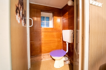 Samostatná toaleta - Prodej domu 94 m², Křečhoř