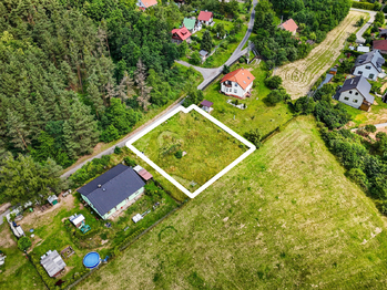 Prodej pozemku 845 m², Drevníky