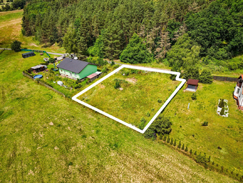 Prodej pozemku 845 m², Drevníky