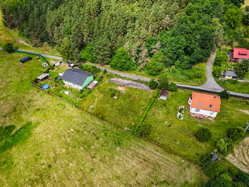 Prodej pozemku 845 m², Drevníky