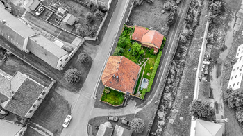 Pohled z dronu 1 - Prodej domu 105 m², Přílepy