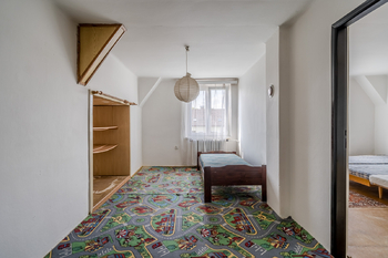 Pokoj patro 1 - Prodej domu 105 m², Přílepy