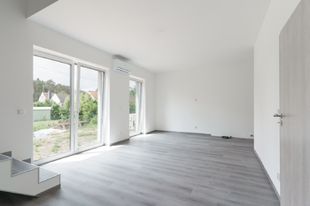 Prodej bytu 3+kk v osobním vlastnictví 66 m², Skorkov