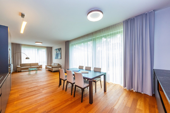 Prodej bytu 5+kk v osobním vlastnictví 176 m², Praha 4 - Braník