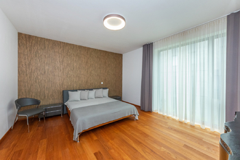 Prodej bytu 5+kk v osobním vlastnictví 176 m², Praha 4 - Braník