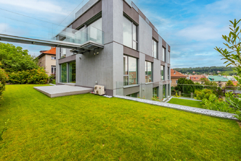 Prodej bytu 5+kk v osobním vlastnictví 176 m², Praha 4 - Braník