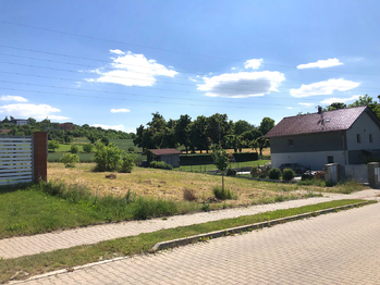 Prodej pozemku 1369 m², Brandýsek