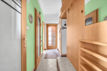 Prodej bytu 2+1 v družstevním vlastnictví 63 m², Hradec Králové