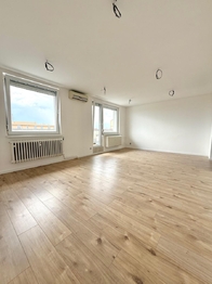 Prodej bytu 3+1 v osobním vlastnictví 146 m², Praha 9 - Letňany