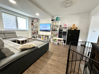 Prodej domu 192 m², Hodějice