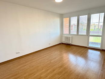 Pronájem bytu 2+1 v družstevním vlastnictví 70 m², Praha 4 - Kamýk