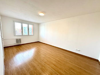 Pronájem bytu 2+1 v družstevním vlastnictví 70 m², Praha 4 - Kamýk