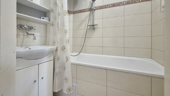 Pronájem bytu 1+1 v osobním vlastnictví 47 m², Praha 5 - Smíchov