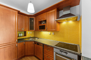 Prodej bytu 3+kk v osobním vlastnictví 94 m², Horoměřice
