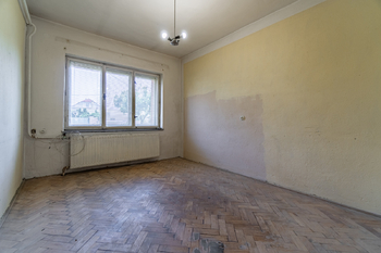 Prodej domu 112 m², Holasice