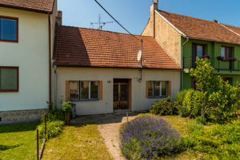 Prodej domu 112 m², Holasice