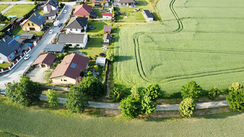 Prodej pozemku 1337 m², Dříteň