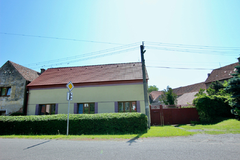 Prodej domu 178 m², Jedomělice