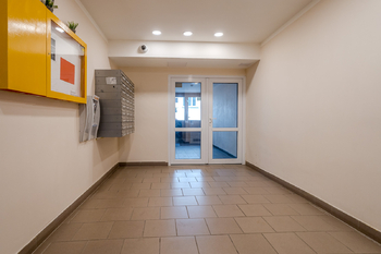 Prodej bytu 1+kk v družstevním vlastnictví 44 m², Praha 4 - Nusle