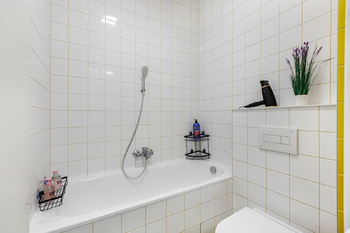Prodej bytu 1+kk v osobním vlastnictví 23 m², Praha 9 - Vysočany