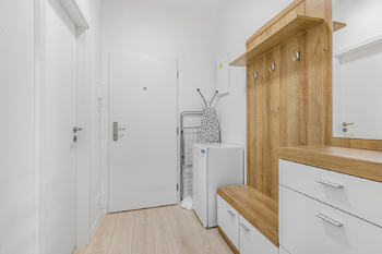 Prodej bytu 1+kk v osobním vlastnictví 23 m², Praha 9 - Vysočany