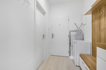 Prodej bytu 1+kk v osobním vlastnictví 23 m², Praha 9 - Vysočany