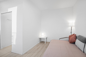 Prodej bytu 1+kk v osobním vlastnictví 23 m², Praha 9 - Vysočany