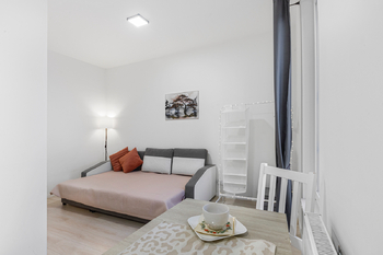 Prodej bytu 1+kk v osobním vlastnictví 23 m², Praha 9 - Vysočany