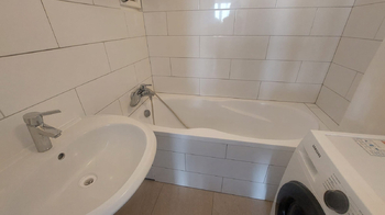Pronájem bytu 2+kk v osobním vlastnictví 46 m², Praha 6 - Břevnov