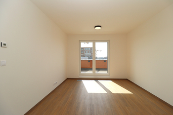 Ložnice - Pronájem bytu 2+kk v osobním vlastnictví 62 m², Praha 9 - Hloubětín