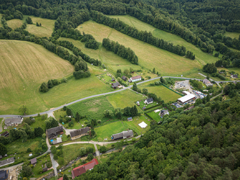 Prodej pozemku 2174 m², Vernířovice