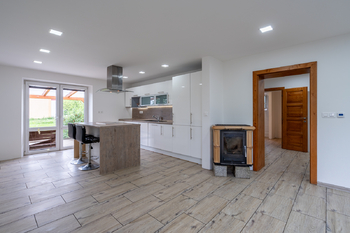 Prodej domu 189 m², Cizkrajov
