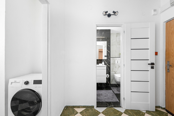 předsíň - Prodej bytu 2+1 v osobním vlastnictví 59 m², České Budějovice