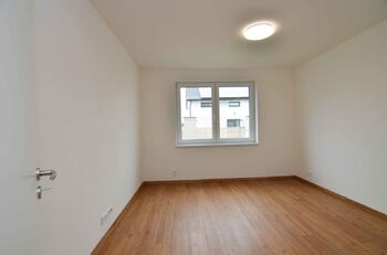 Pronájem bytu 4+kk v osobním vlastnictví 98 m², Úhonice