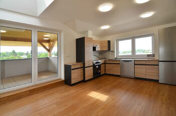 Pronájem bytu 3+1 v osobním vlastnictví 83 m², Úhonice