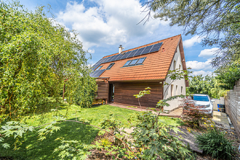 Prodej domu 193 m², Strančice