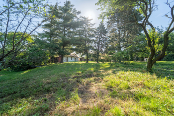 Soudední zahrada (stavební pozemek 805 m2) - Prodej domu 94 m², Křečhoř