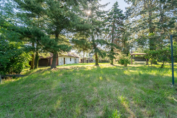 Soudední zahrada (stavební pozemek 805 m2) - Prodej domu 94 m², Křečhoř