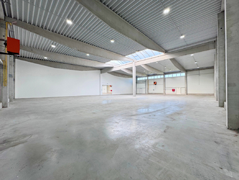 Pronájem skladovacích prostor 2416 m², České Budějovice