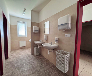 Pronájem skladovacích prostor 2416 m², České Budějovice