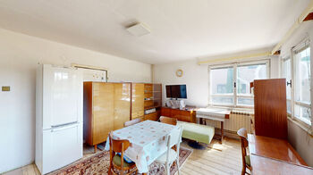 obývací pokoj - Prodej domu 85 m², Kněžice