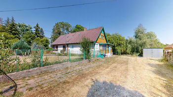 pohled na dům - Prodej domu 85 m², Kněžice
