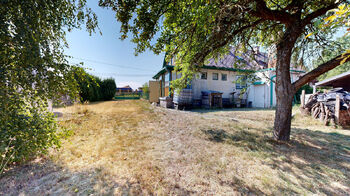 zahrada - Prodej domu 85 m², Kněžice