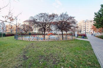 Pronájem bytu 1+kk v osobním vlastnictví 50 m², Praha 7 - Holešovice
